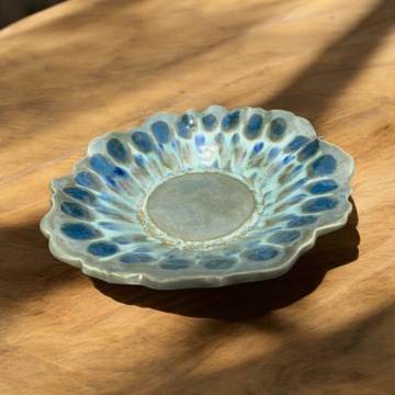 Peacock Bowl - Medium